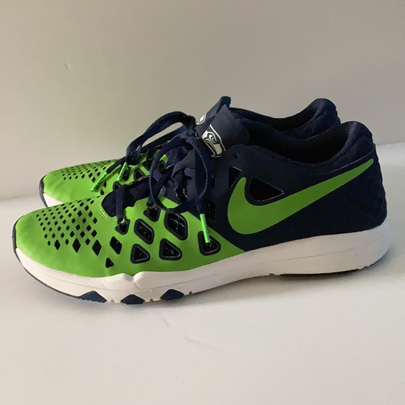 NIKE Seattle Seahawks TRAIN SPEED NFL SHOES Men’s Size 8 Blue & Green 848587 307 - Picture 1 of 15
